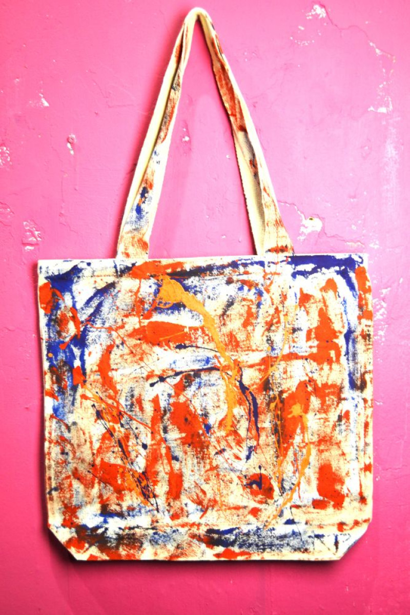 Τσάντα από καμβά ζωγραφισμένη στο χέρι