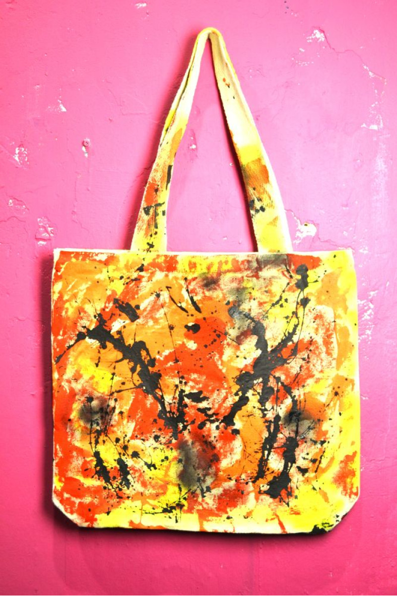 Τσάντα από καμβά ζωγραφισμένη στο χέρι