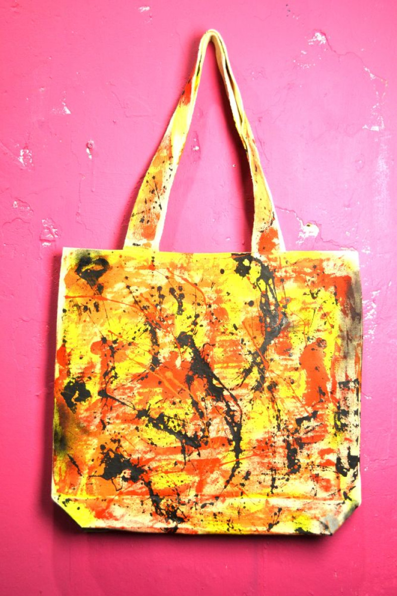 Τσάντα από καμβά ζωγραφισμένη στο χέρι