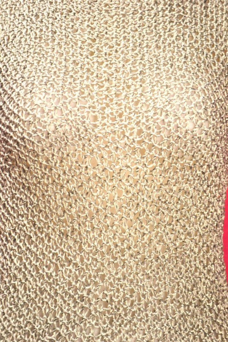 Χειροποίητο αμάνικο τοπ