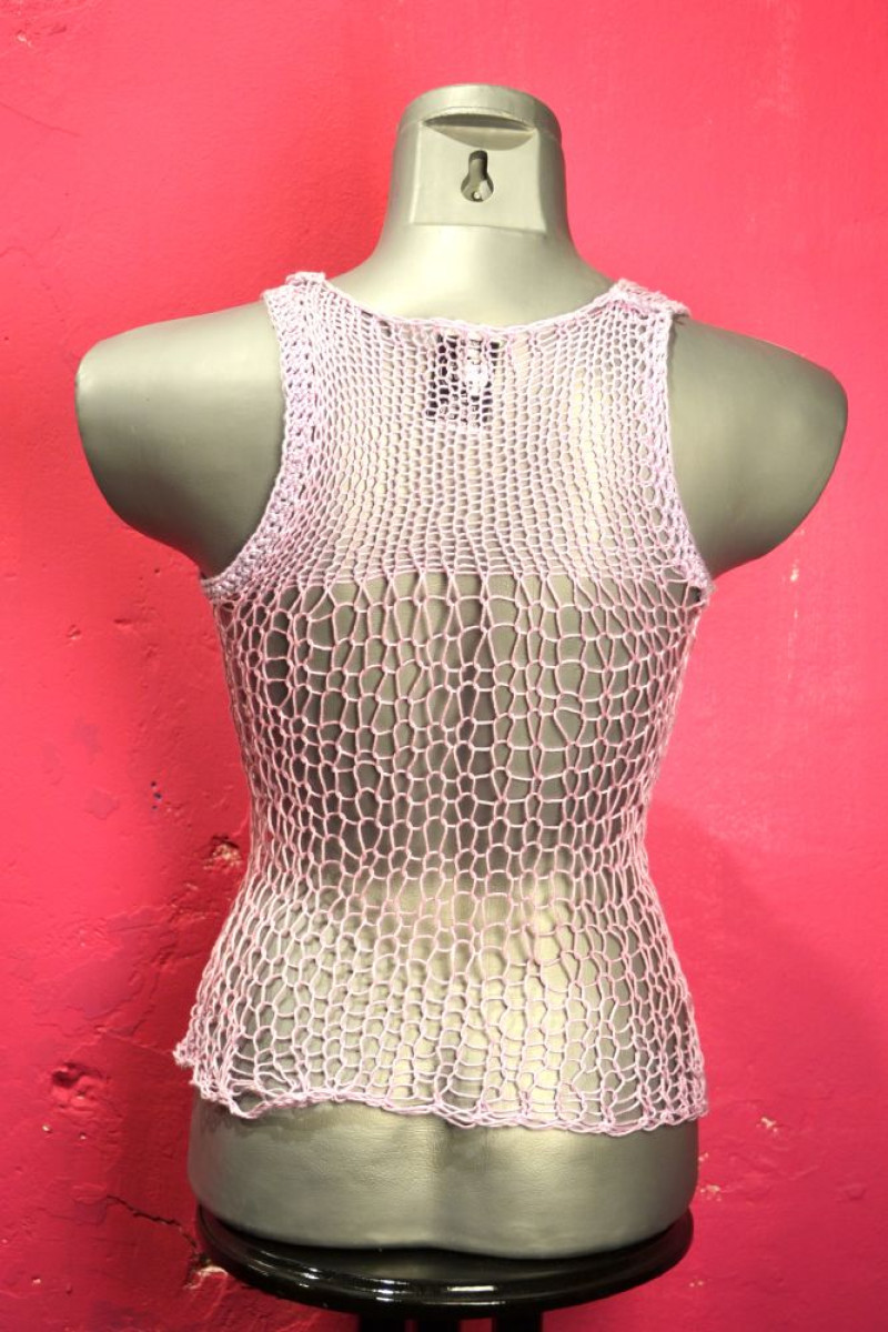 Χειροποίητο αμάνικο τοπ