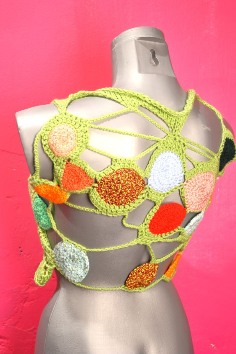 Χειροποίητο κοντό τοπ