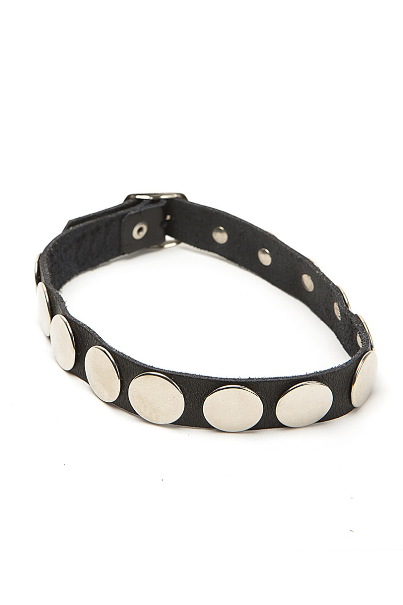 Τσόκερ δερμάτινο με τρουκ Τσόκερ δερμάτινο με τρουκ